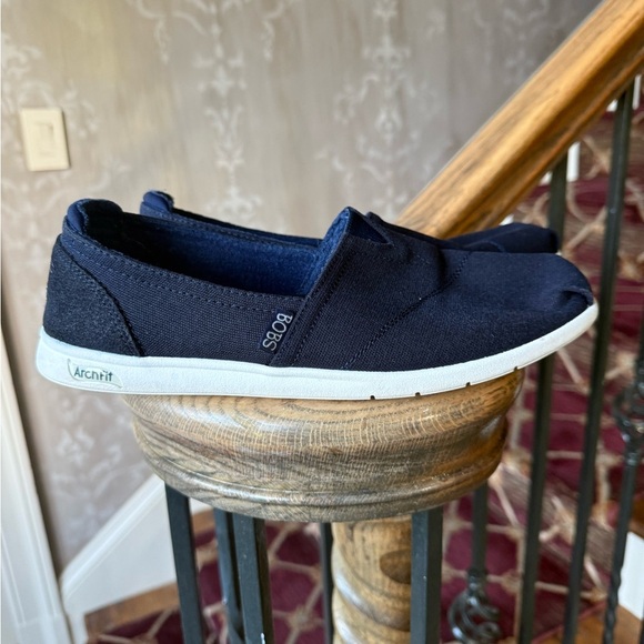 BOBS ladies arch fit slip on shoe navy excellent condition size 9 sketchers - Picture 3 of 14